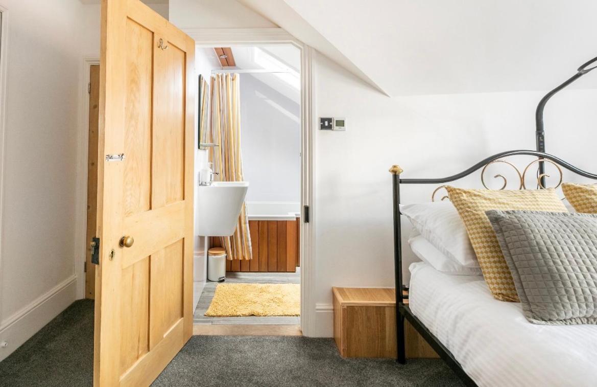 Pierremont En-Suite Rooms 布罗德斯泰 外观 照片